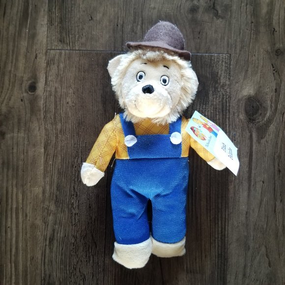 The Berenstain Bears Board Book and Set of 4 Plush - Picture 6 of 11